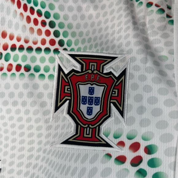 2026 PUMA Men’s Portugal Cristiano Ronaldo 7 White Soccer Jersey NEW WITH TAGS - Picture 4 of 9